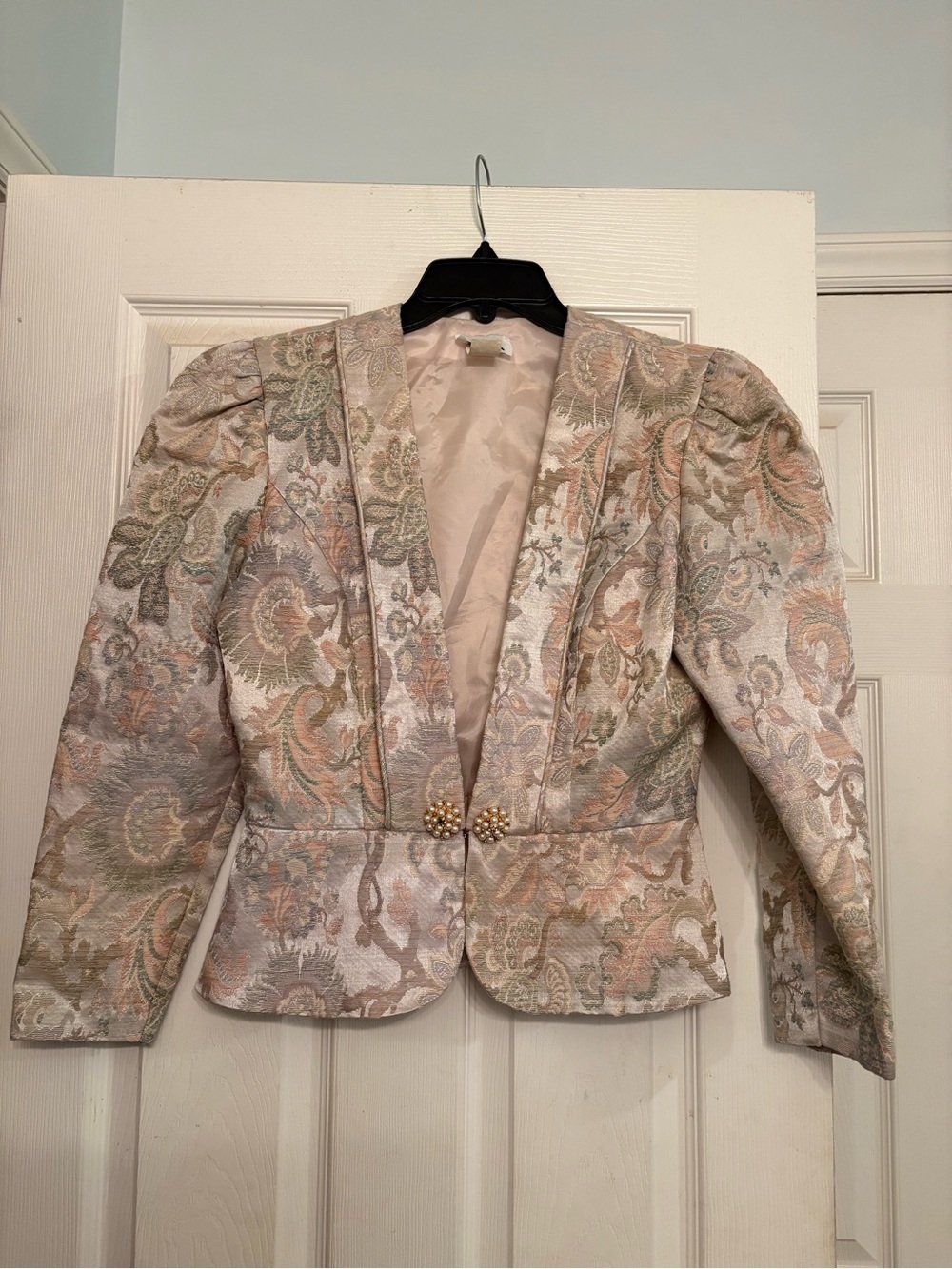 Vintage Patra Pastel Floral Brocade Blazer with Pearl-Style Closure